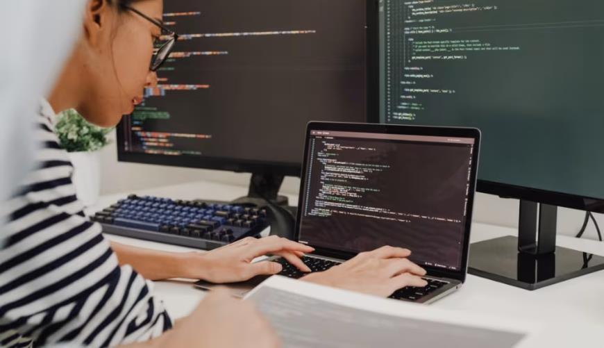面向大连开发者:AI Agent多轮对话架构与ReAct调用拆解